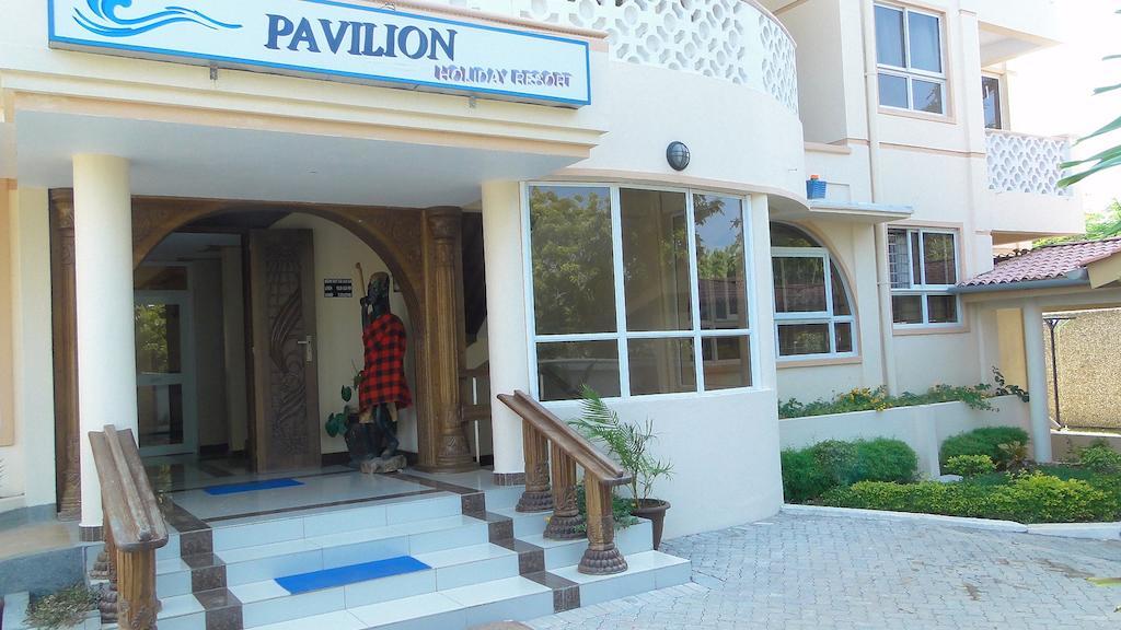 Pavilion Holiday Resort Bamburi Exteriör bild