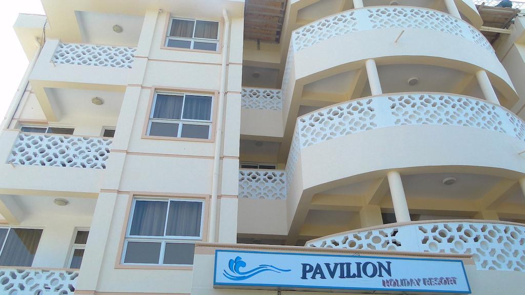 Pavilion Holiday Resort Bamburi Exteriör bild